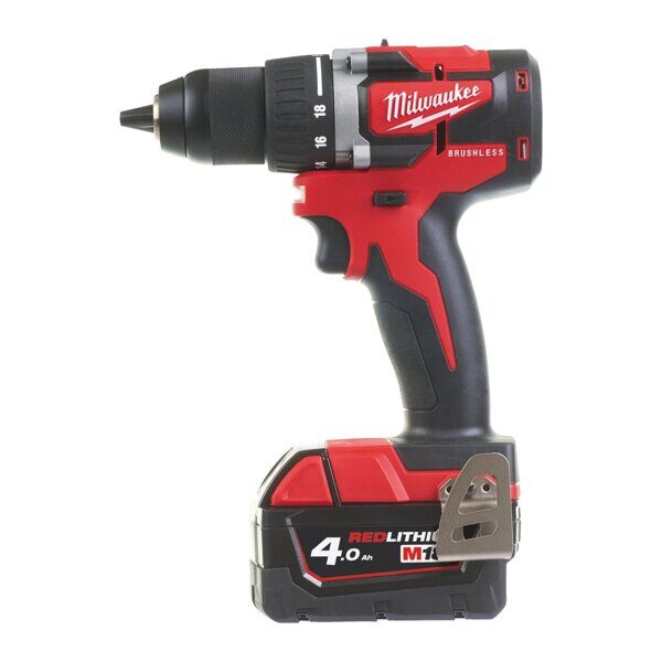 Аккумуляторная дрель-шуруповерт Milwaukee M18 CBLDD-402C 4933464539