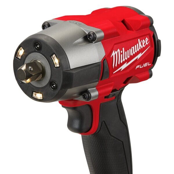 Аккумуляторный гайковерт Milwaukee M18 FMTIW2P12-502X 4933478453