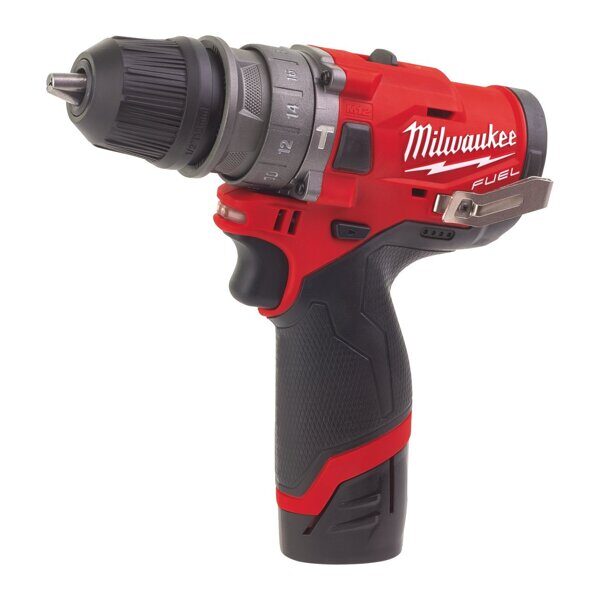 Аккумуляторная ударная дрель-шуруповерт со сменным патроном Milwaukee M12 FPDX-202X 4933464136