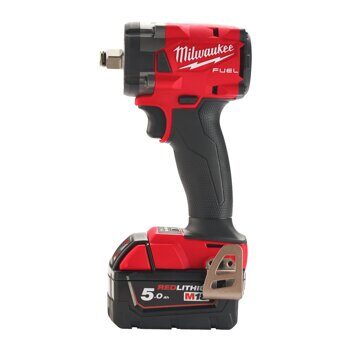 Аккумуляторный гайковерт Milwaukee M18 FIW2F12-502X 4933478444